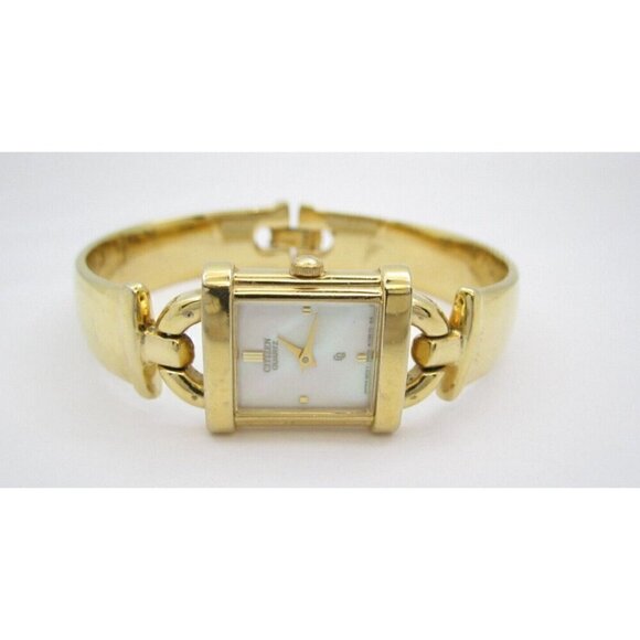 Women Citizen CQ Quartz WR Analog 20mm Dial Causal Watch (G558) - Picture 1 of 6